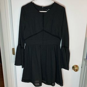 Aqua Black Bell Sleeve Dress. Size L